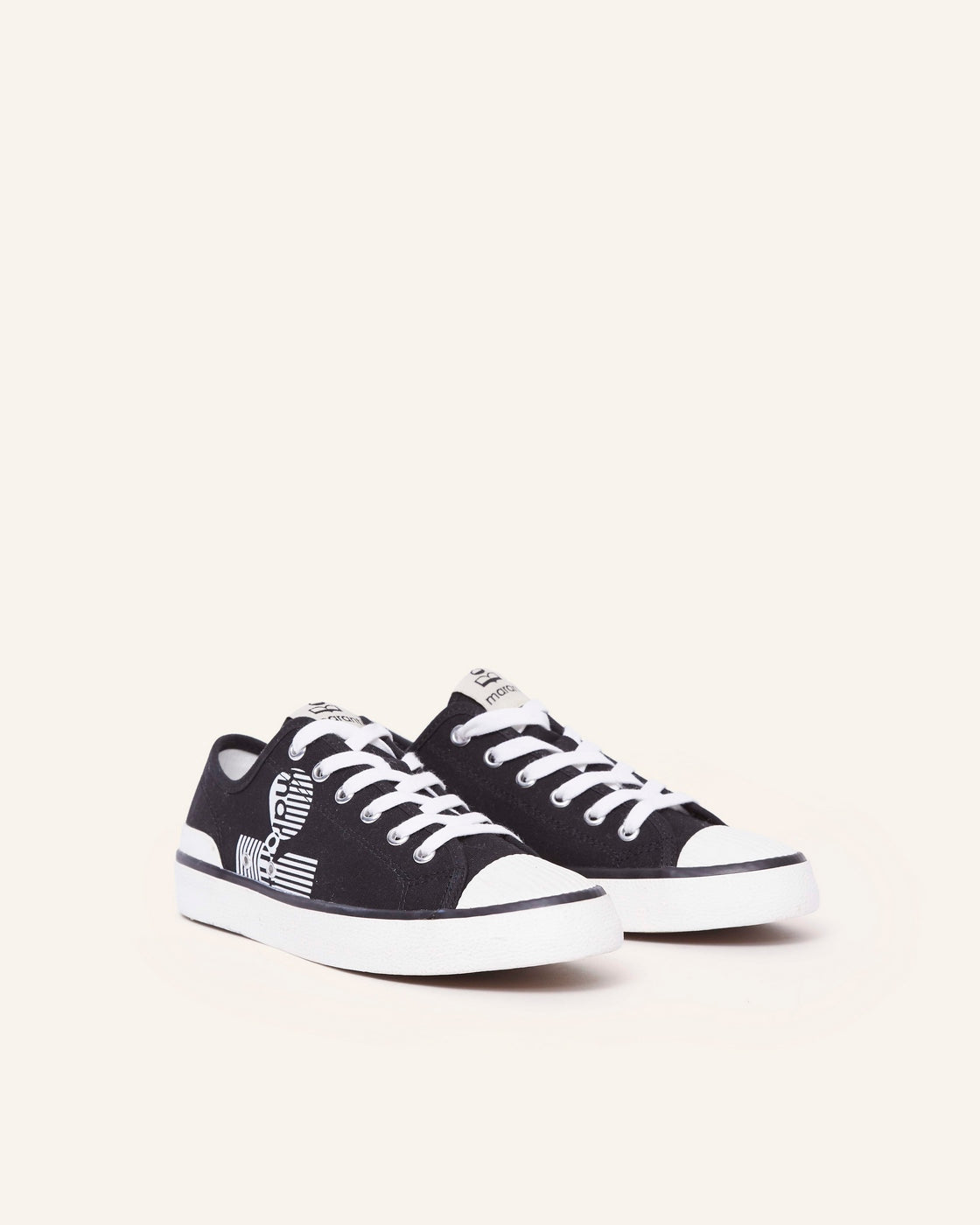 Binkooh Sneakers - Black